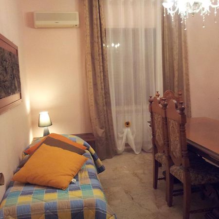 Apartmán Le Giarette Cefalù Pokoj fotografie